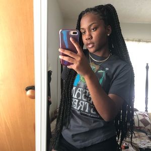 Meet your Posher, Sierra